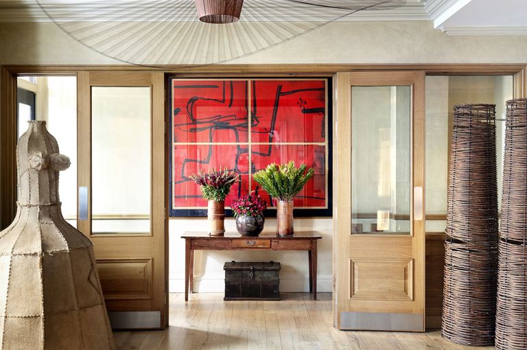 Wide shot of the Lobby at Knightsbridge Hotel