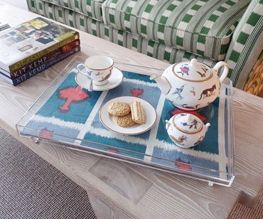 Ozone tray in a bedroom
