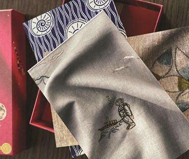3 notebooks in three different Kit Kemp's designs: Royal Snail, Daisy Chain and Sailors Farewell.