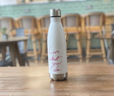 In situ water bottle shot