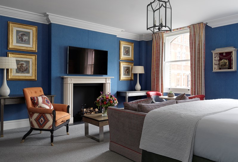 Deluxe Junior Suite room 100 at Charlotte Street Hotel