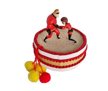 Papier-Mache and cardboard Royal Ascot hat featuring Mr Incredible and Elastigirl in a fighting ring