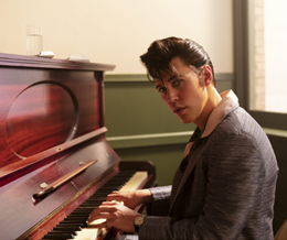 A still from the film 'Elvis' - link to Elvis