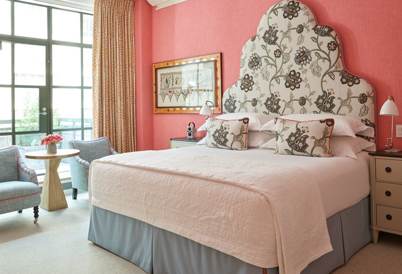 The bedroom of a Corner Terrace Suite