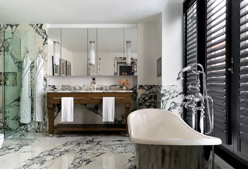 The bathroom of Residence 24 at One Denman Place