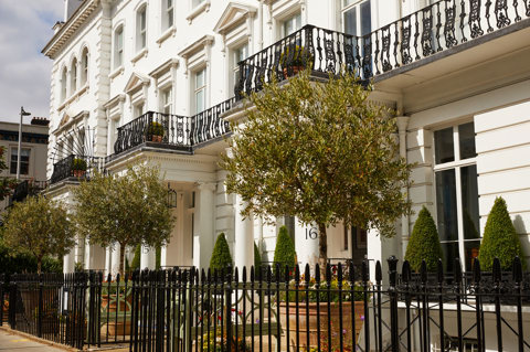 Exterior shot of Number Sixteen