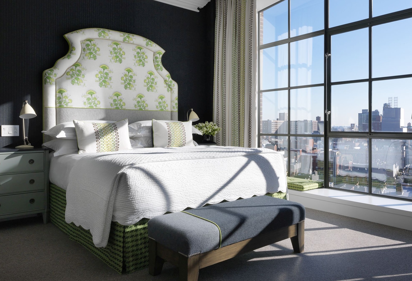 london britannia lodge canary wharf