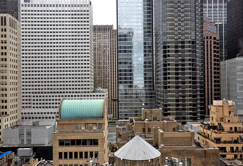 Views of downtown Manhattan.