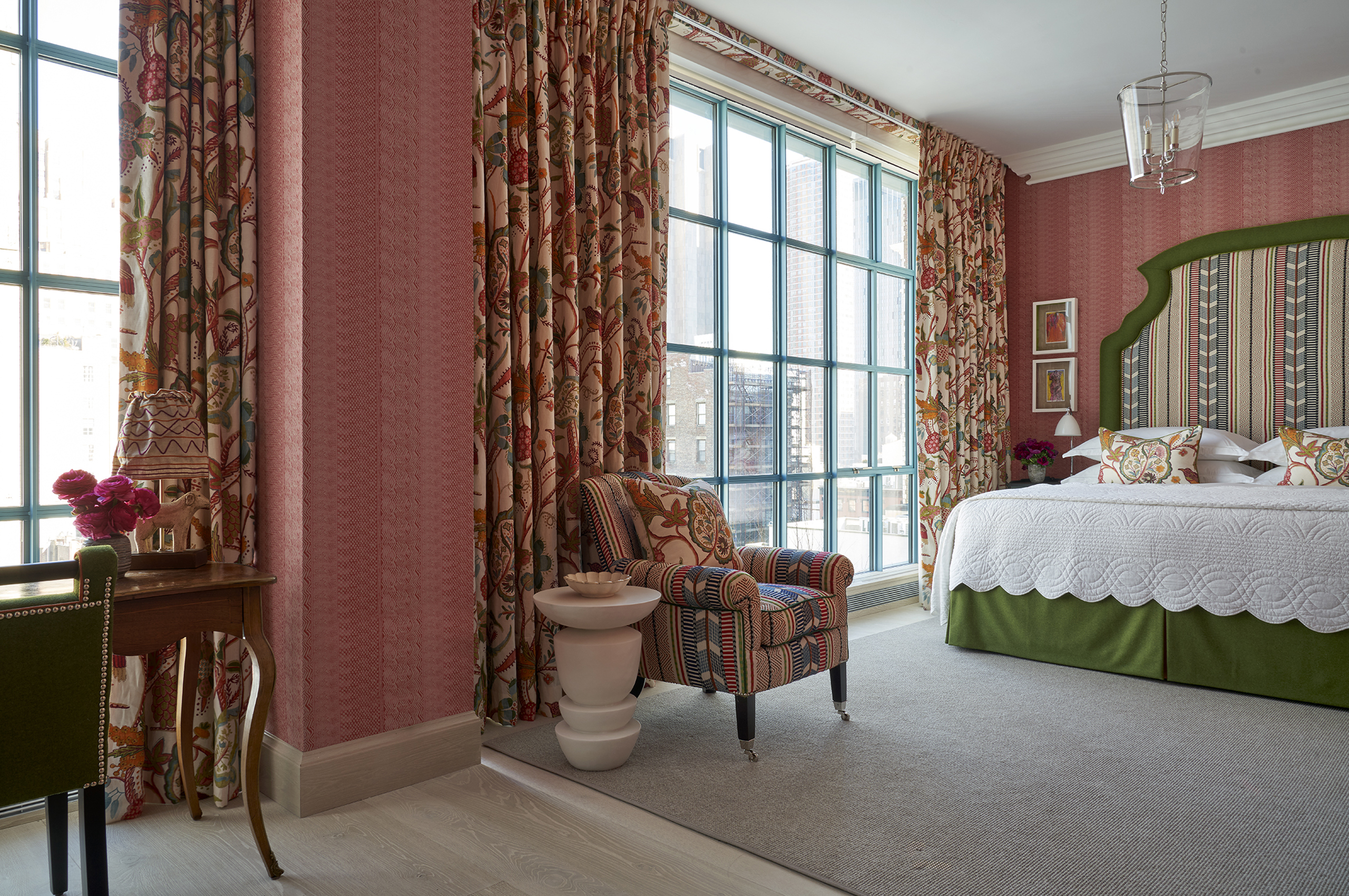 Deluxe Junior Suite photo 3