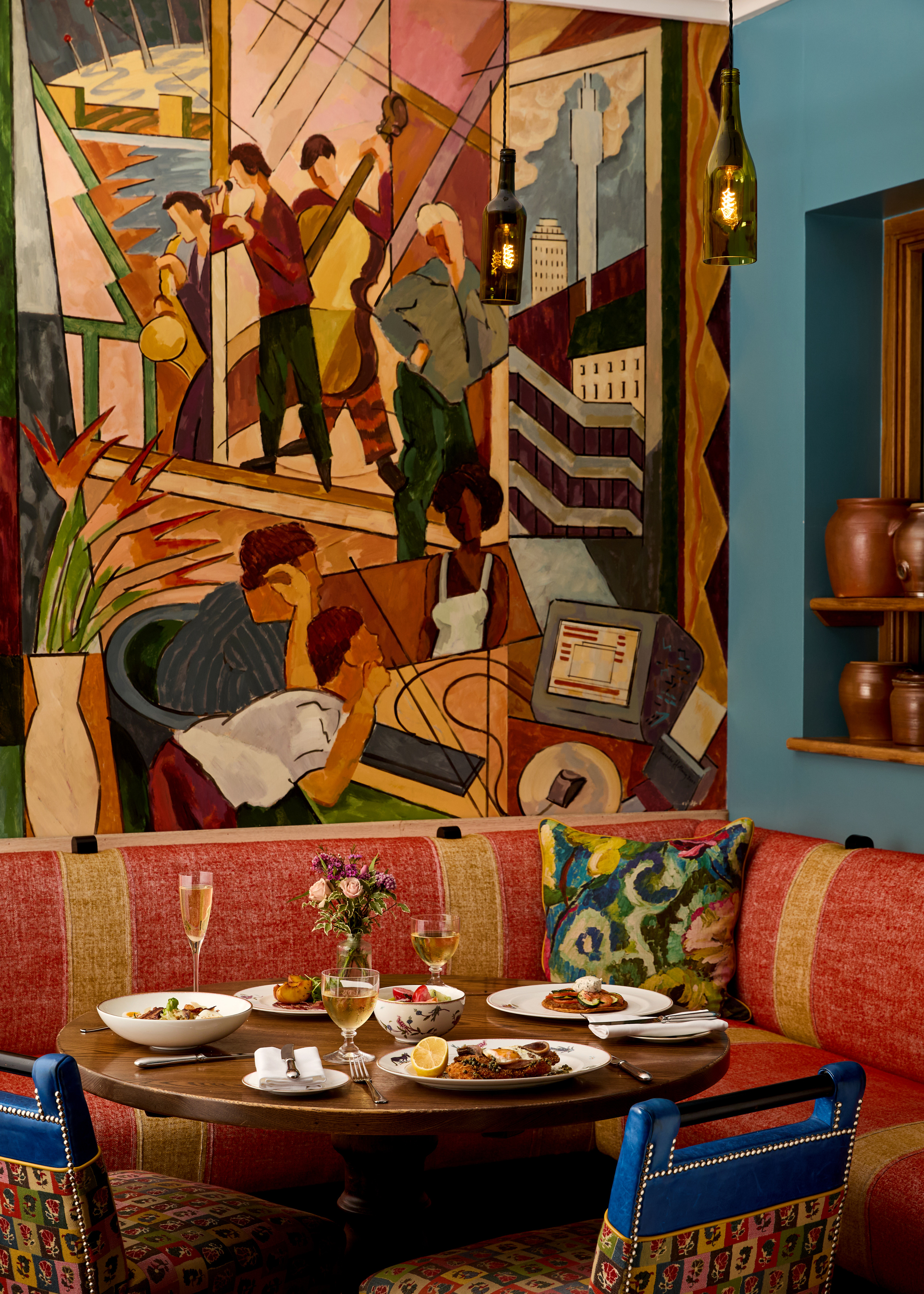 Oscar Bar & Restaurant in London