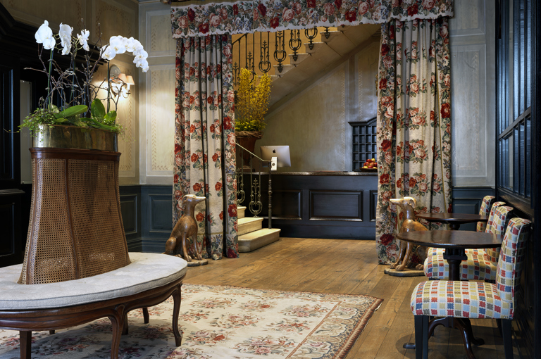 Wide shot of the lobby at Covent Garden Hotel