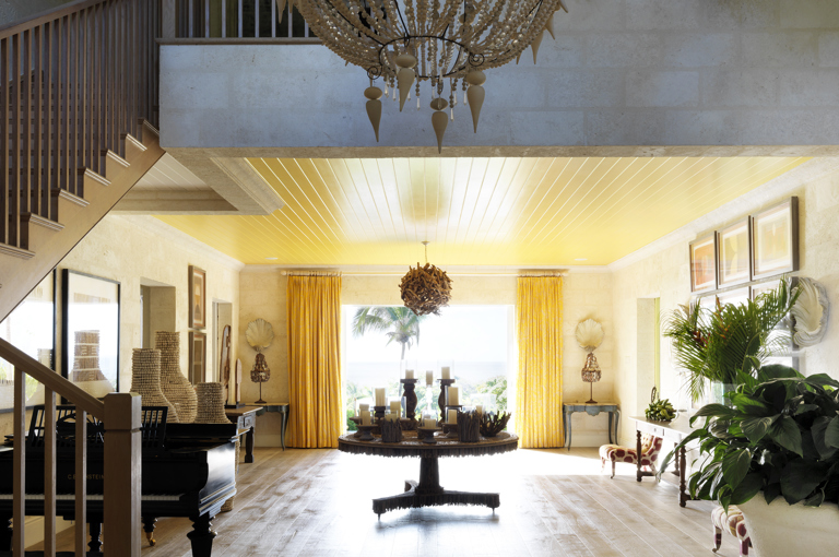 Wide shot of the Hallway of Rossferry.