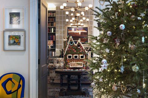 Shot of Christmas decorations at the entrance and inside the drawing room at Ham Yard Hotel